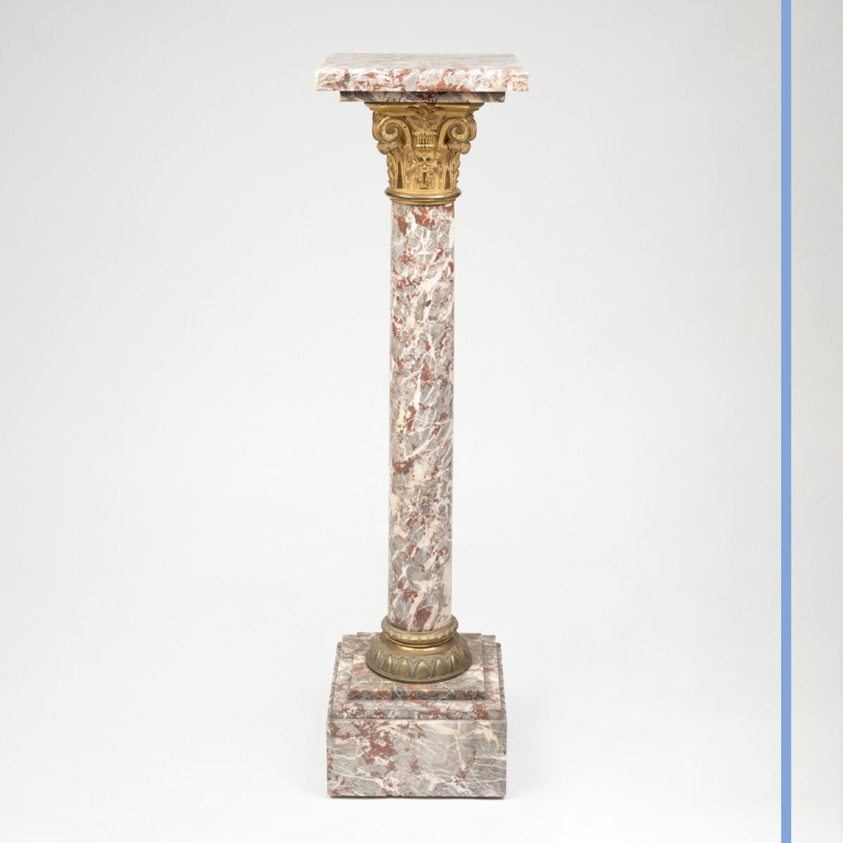 Colonne en marbre rouge veiné blanc orné de bronze doré, XXe-photo-3