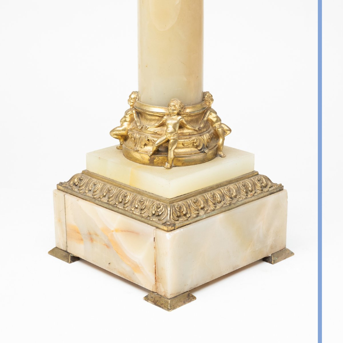 Sellette en onyx et bronze doré aux putti, XIXe-photo-6