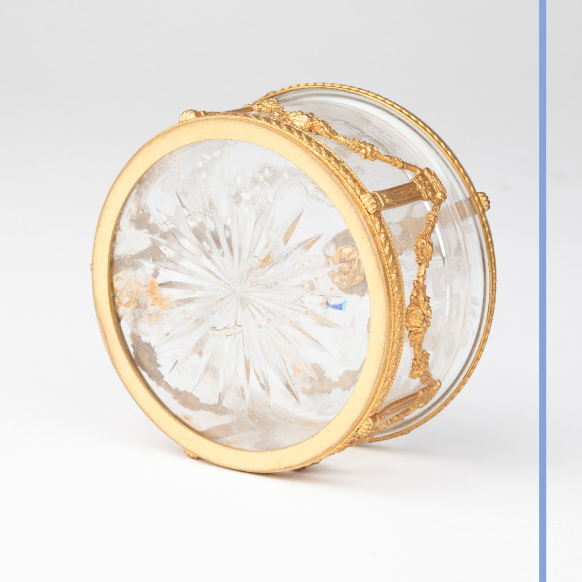 Bonbonnière en cristal taillé et bronze doré, XIXe-photo-4