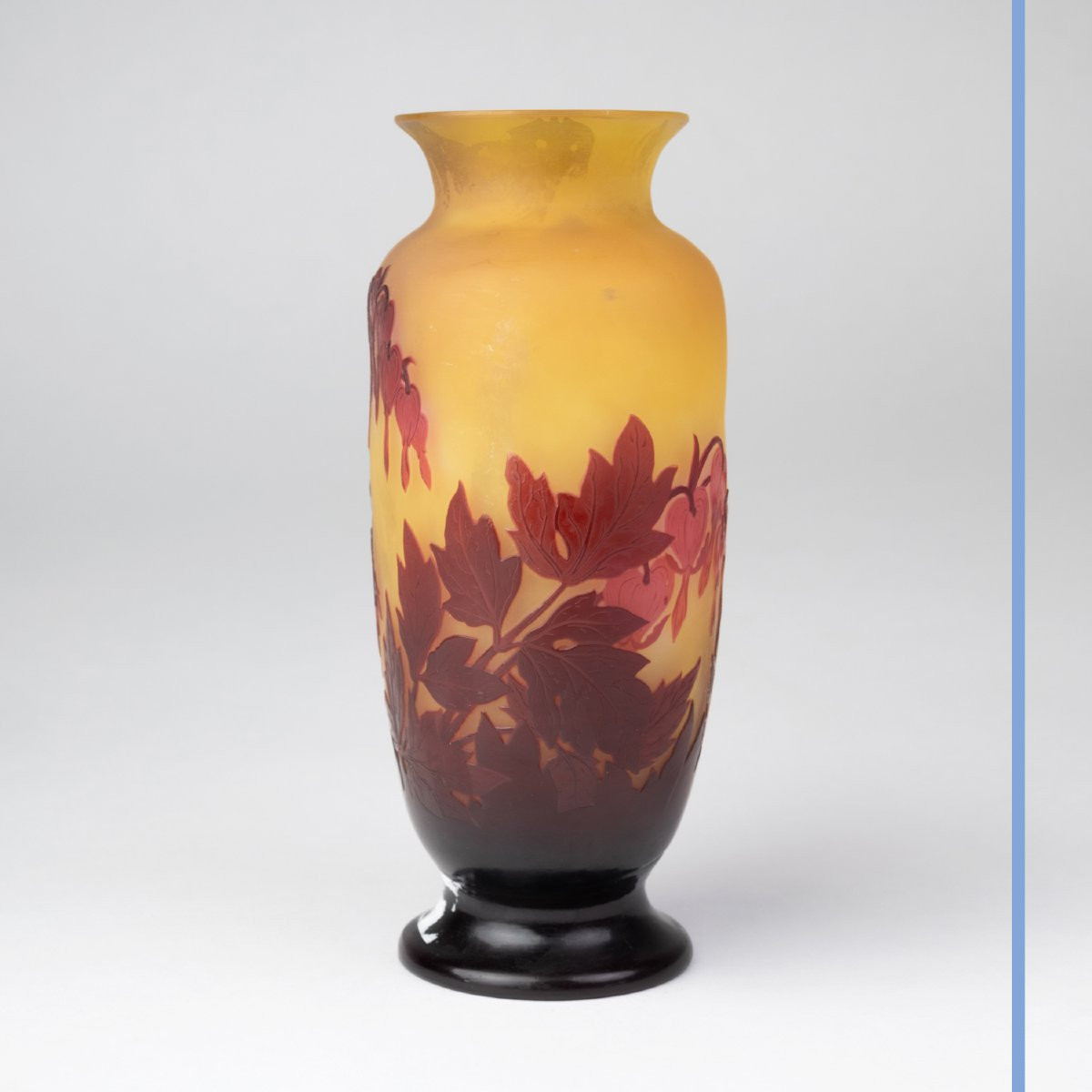 Gallé Workshop (1904-1936), Multi-layered Glass Vase With Fuchsias, 19th-photo-2