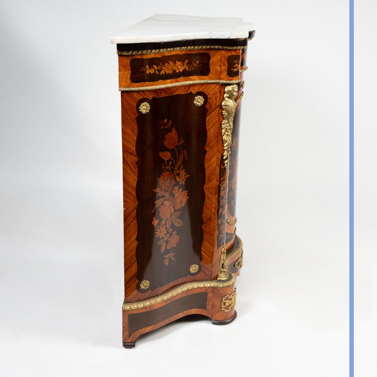 Paire de meubles &agrave; hauteur d'appui en marqueterie de bois pr&eacute;cieux, XIXe-photo-1