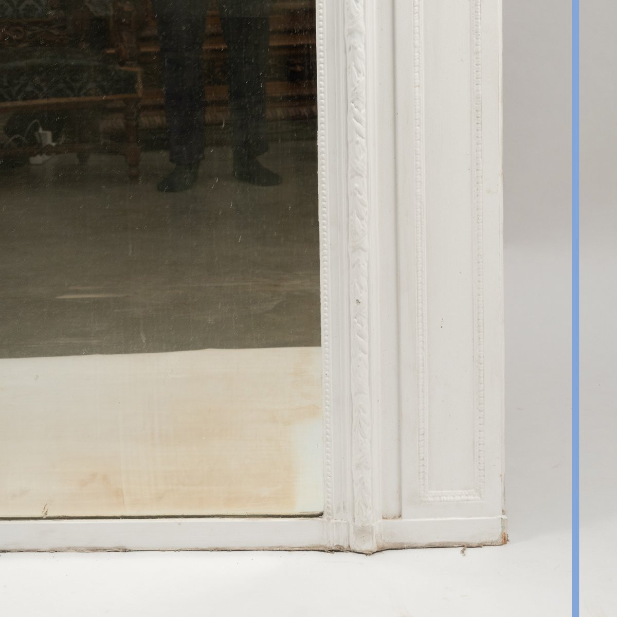 Trumeau de style Louis XVI en bois laqué blanc, XIXe-photo-2