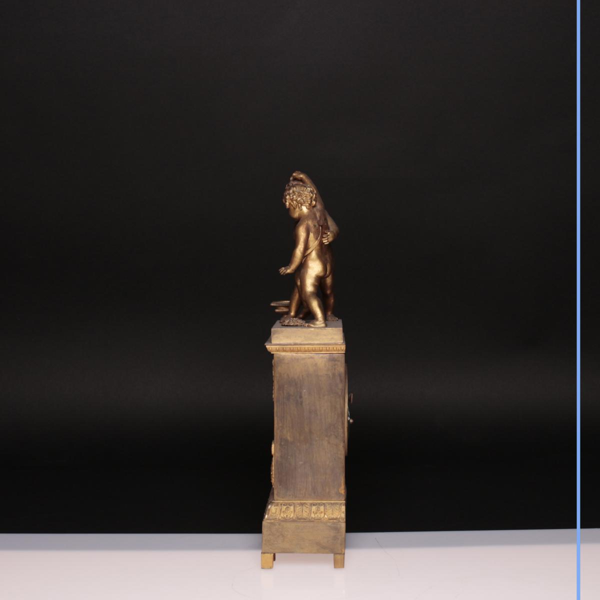 Pendule aux Putti en bronze doré, XIXe-photo-3