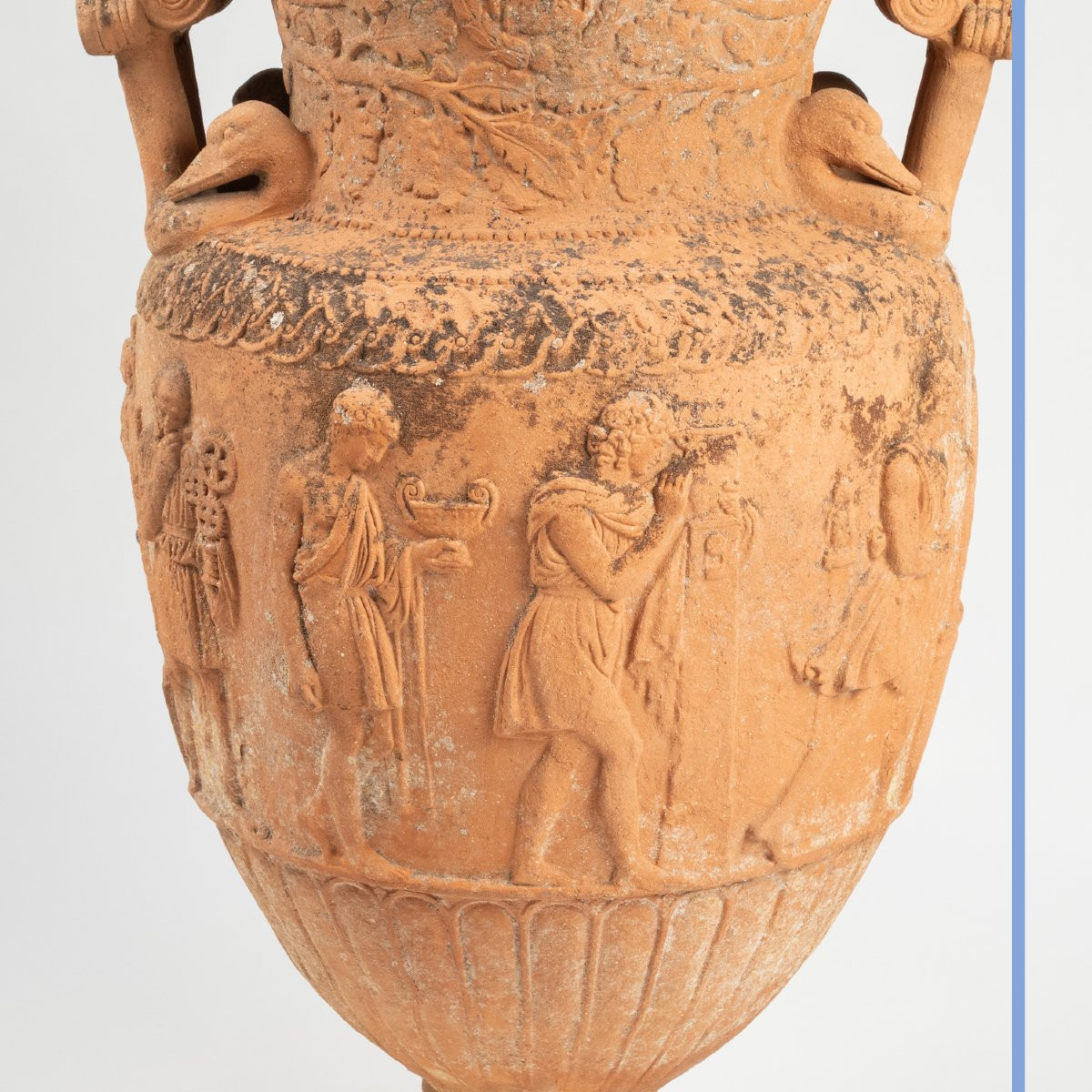 Vase à l'antique en terre cuite, XIXe-photo-3