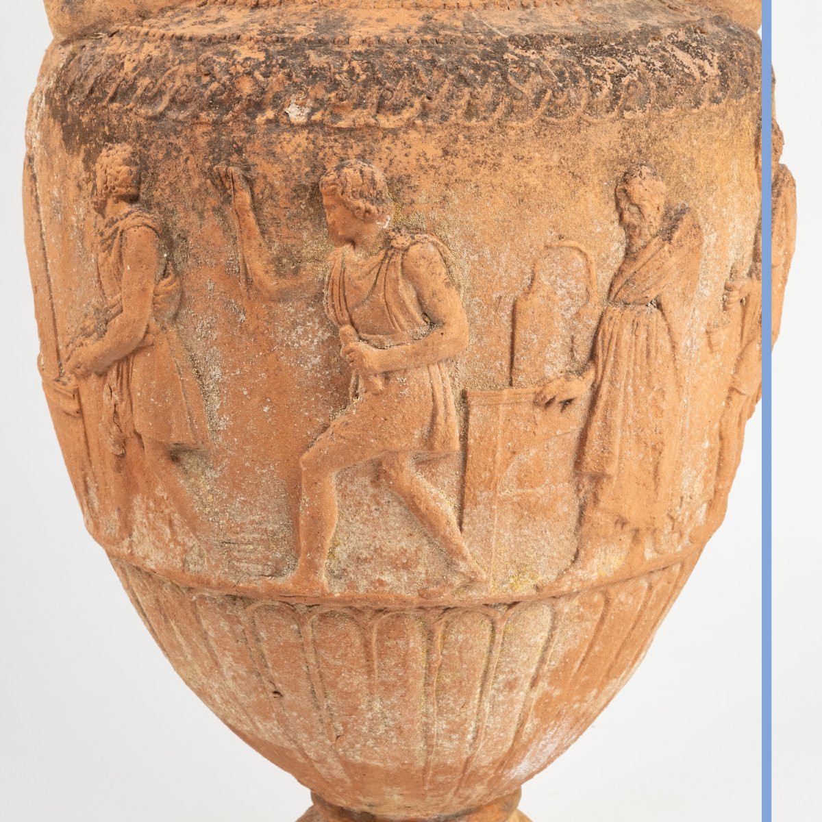Vase à l'antique en terre cuite, XIXe-photo-4