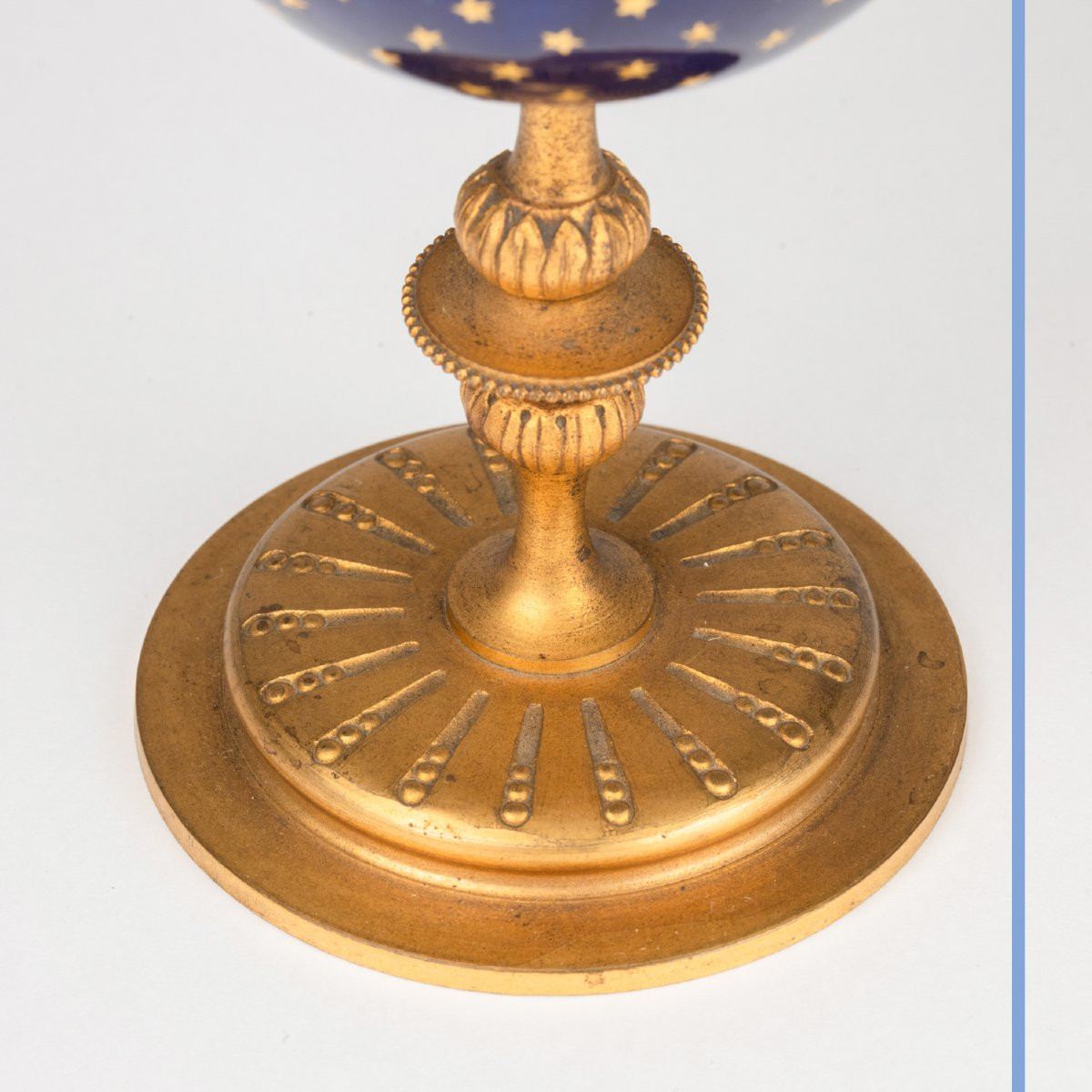 Paire de pots couverts en cuivre émaillé et bronze doré, XIXe-photo-1