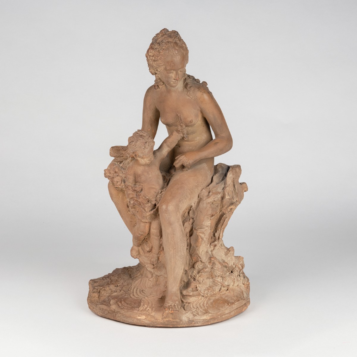 Sculpture en terre cuite "Vénus et Cupidon" monogrammé FC, XIXe