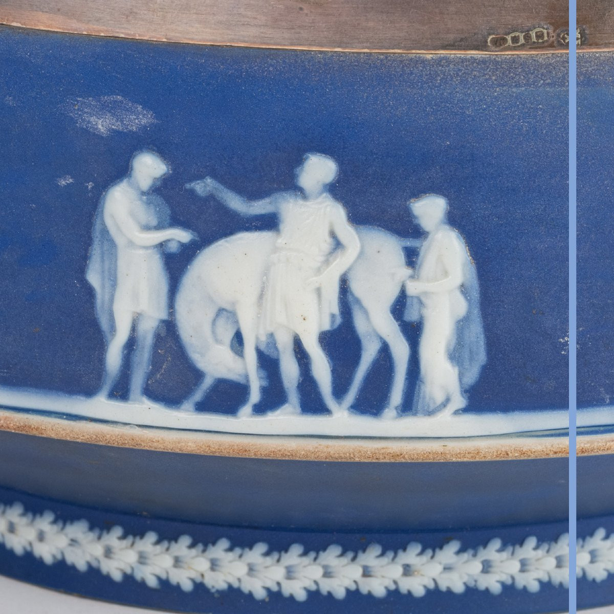 Wedgwood Porcelain And Silver-plated Metal Bowl, 20th Century-photo-1