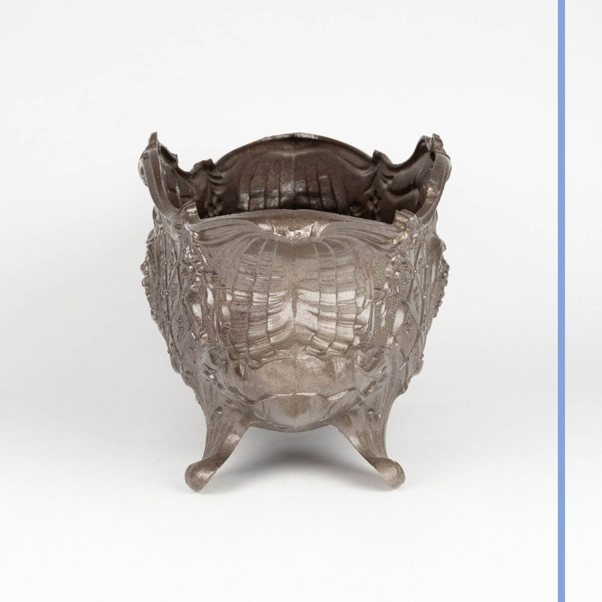 Deville Paillette, Jardinière de style Louis XV en fonte, XXe-photo-3