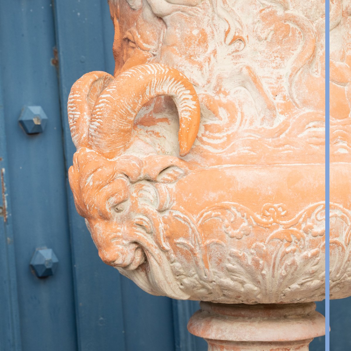 Pair Of Large Ornamental Terra Cotta Medicis Vases, Late 19th-photo-2