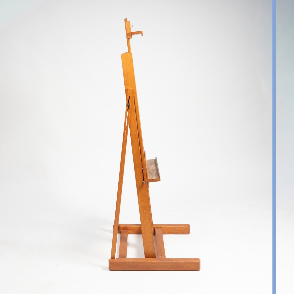 Oak Easel, XXth Century-photo-3