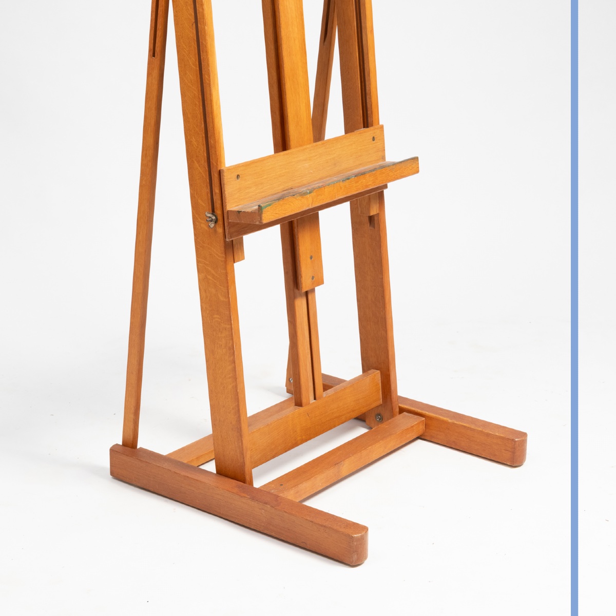 Oak Easel, XXth Century-photo-3