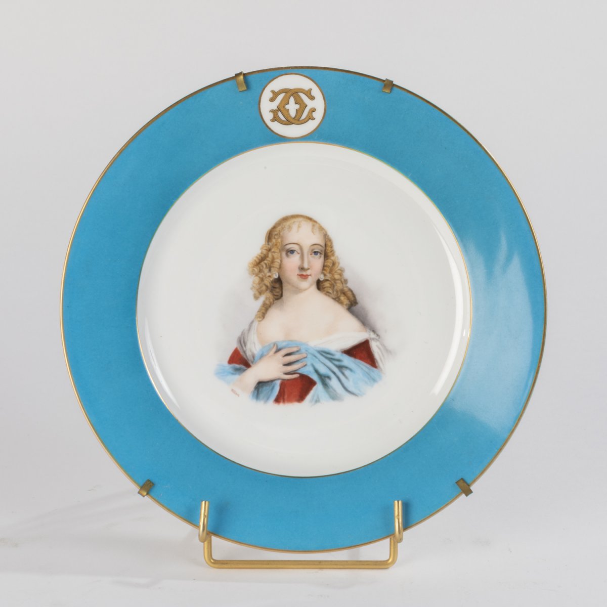 S&eacute;rie de six assiettes d&eacute;coratives en porcelaine de S&egrave;vres aux portraits de nobles femmes, XIXe-photo-4