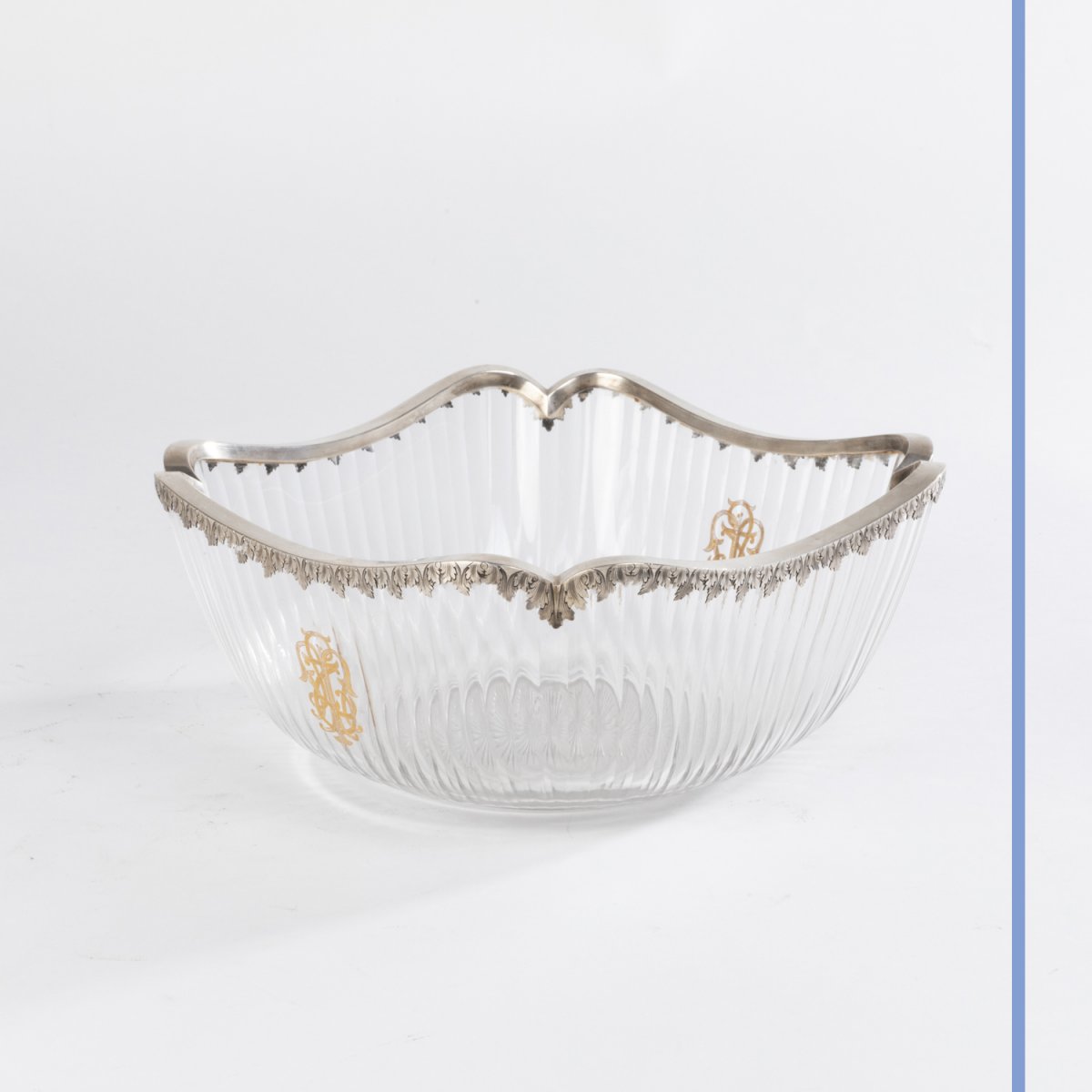 Coupe en cristal taillé bordée d'argent ciselé, XIXe-photo-1