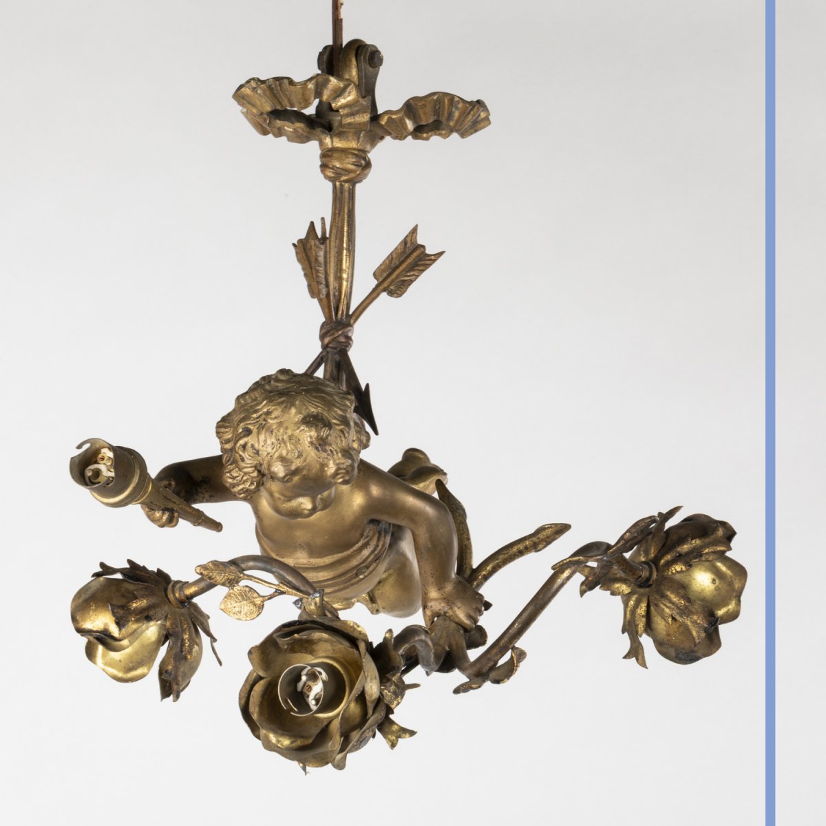 Lustre Cupidon aux roses en bronze doré, XIXe-photo-2