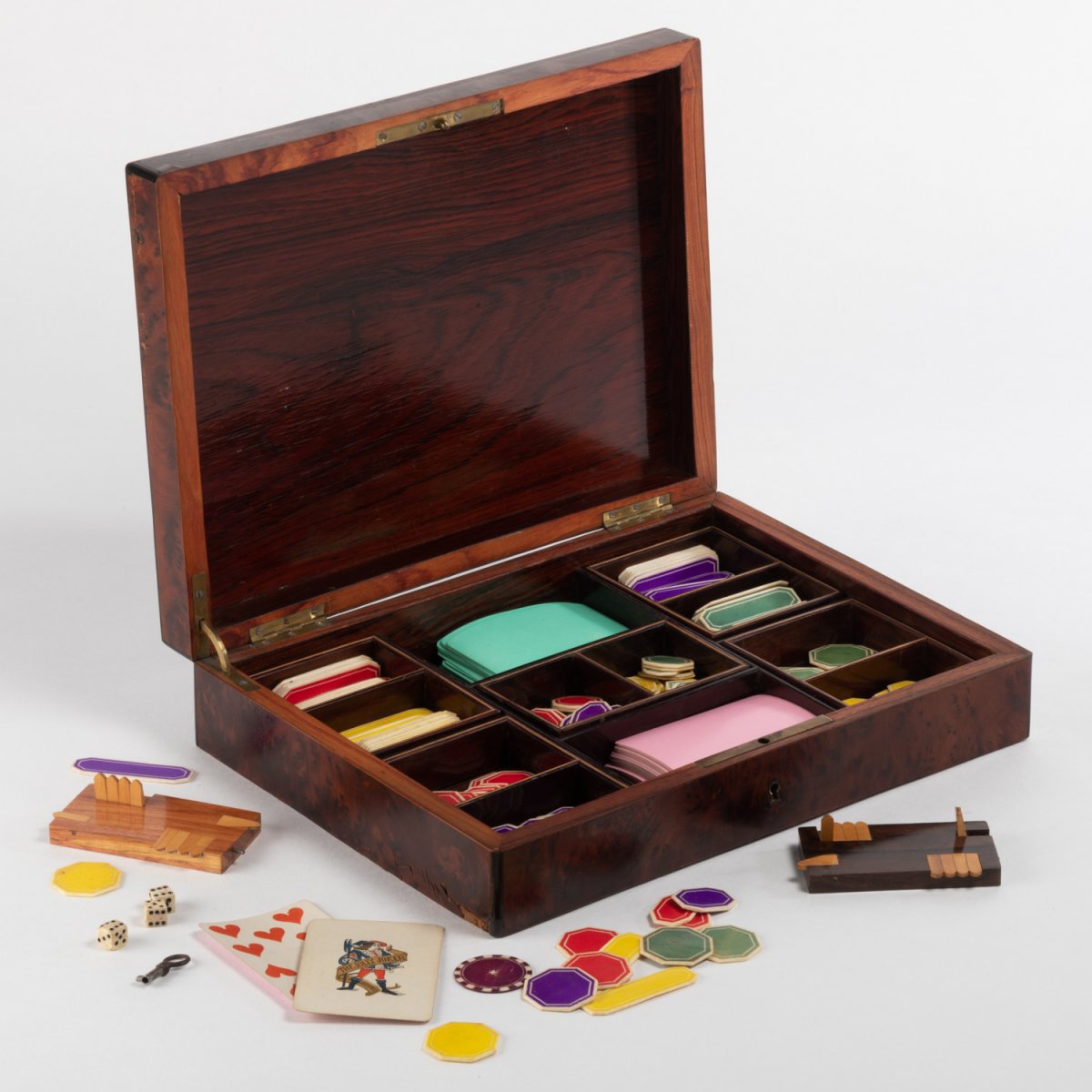 Coffret à jeux en marqueterie, XIXe