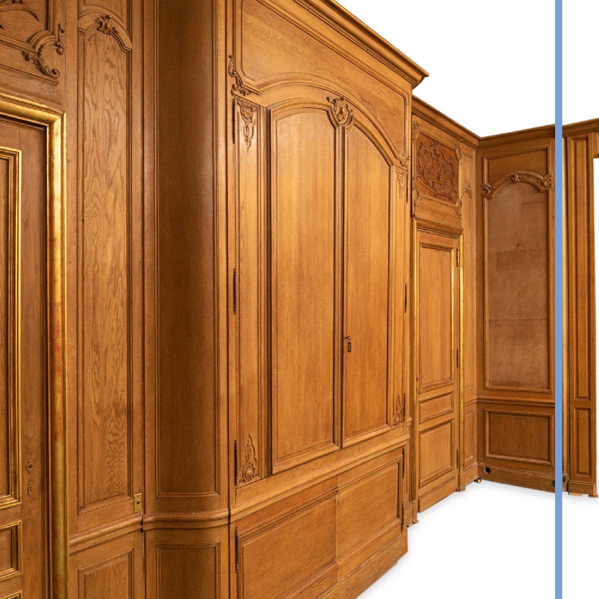 Louis XV Style Woodwork In Blond Oak And Gold Leaf, Early 20th Century-photo-4