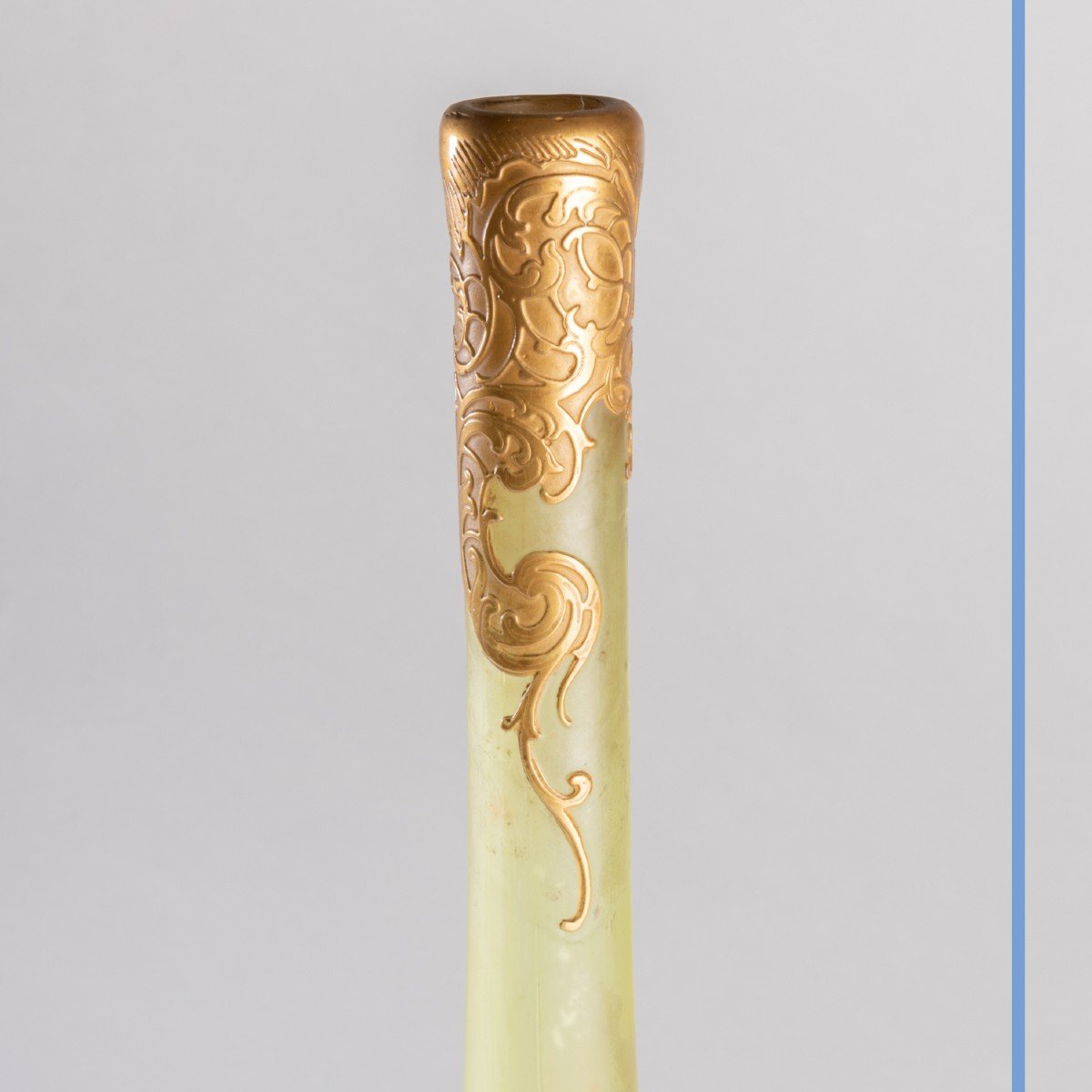 Fran&ccedil;ois-Th&eacute;odore Legras (1839-1916), Vase soliflore au branche de cerisiers  en verre multicouche, XIXe-photo-4