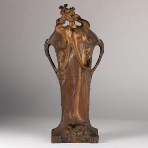 Georges Flamand (1895 -1925), vase quadrangulaire en bronze, XXe