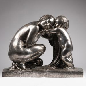 Pierre Traverse (1892-1979), "La maternité", bronze argenté, XXe