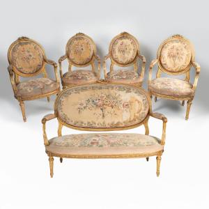 Living Room Set Consisting Of A Bench And Four Armchairs In Giltwood And Tapestry, 19th Century
