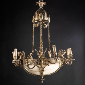 Lustre en bronze dor&eacute; et coupe en alb&acirc;tre, XIXe