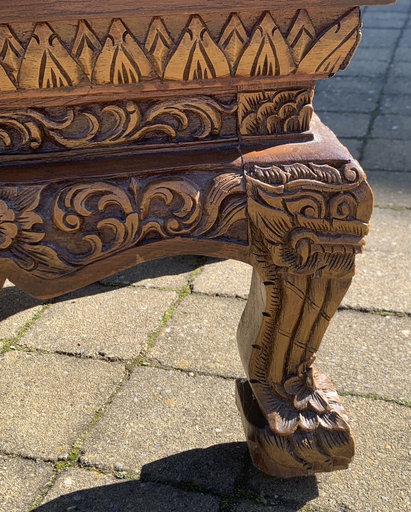Paire de tables basses sculptées en bois de Suar et Teck – Indonésie / Bali 20e-photo-4