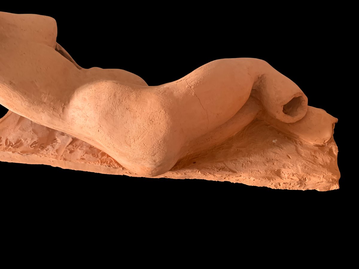Bust Of A Reclining Nude Woman-photo-2