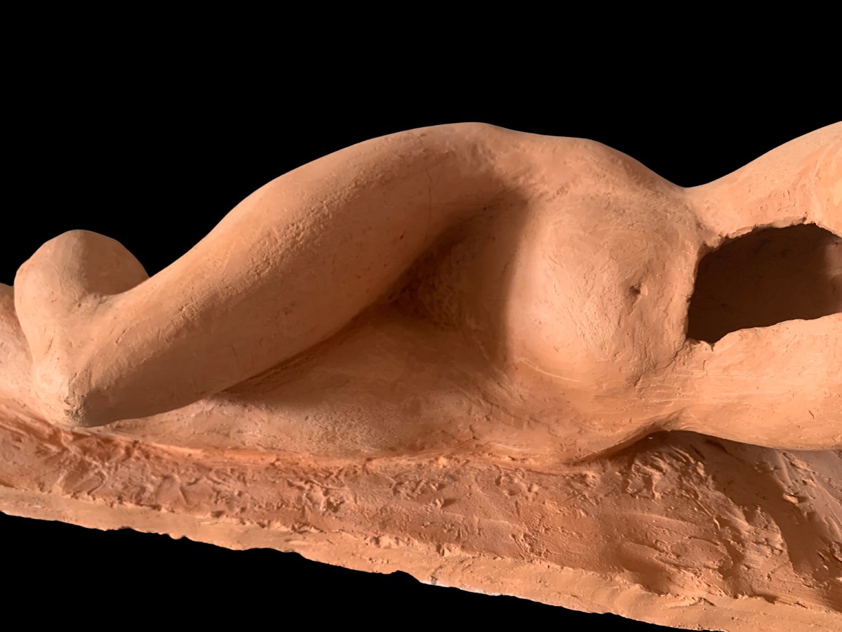 Bust Of A Reclining Nude Woman-photo-3