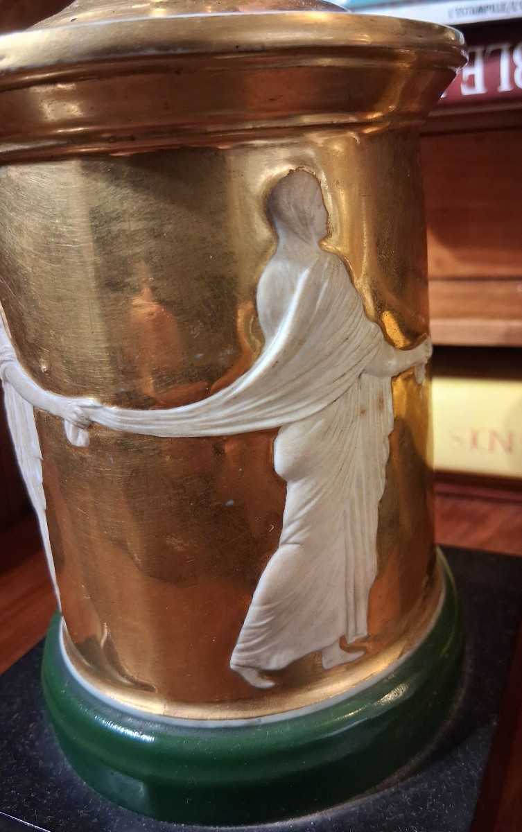 Pair Of Paris Porcelain Vases 1st Quarter 19th Century. -photo-2