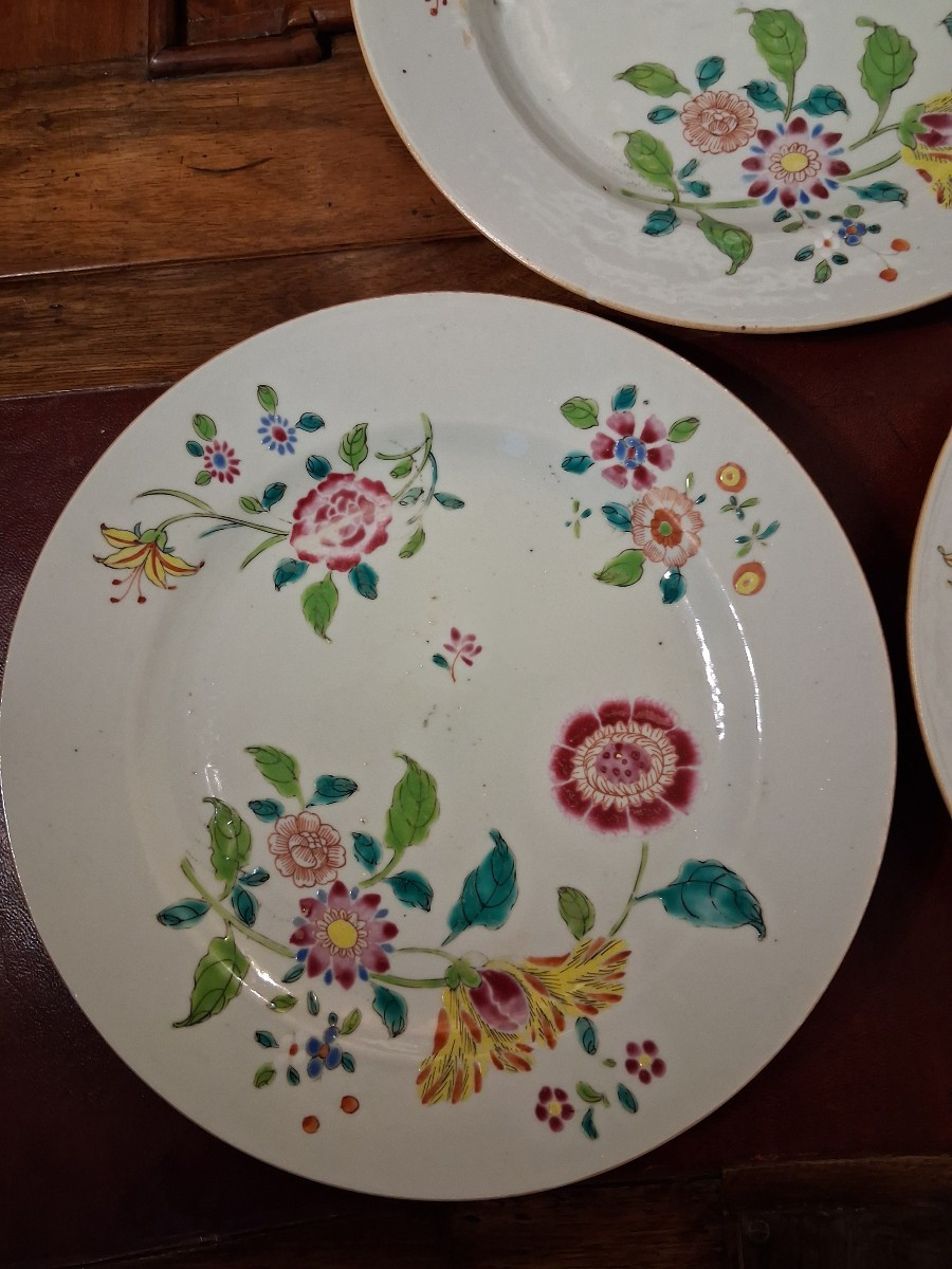 Assiettes en porcelaine de la Compagnie des Indes d'époque XVIIIe -photo-3
