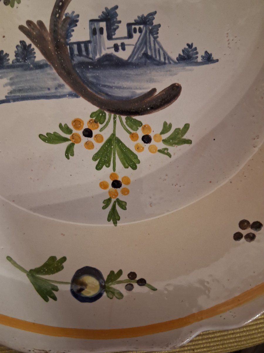 Assiette en faïence de Nevers 2e moitié XVIIIe-photo-2