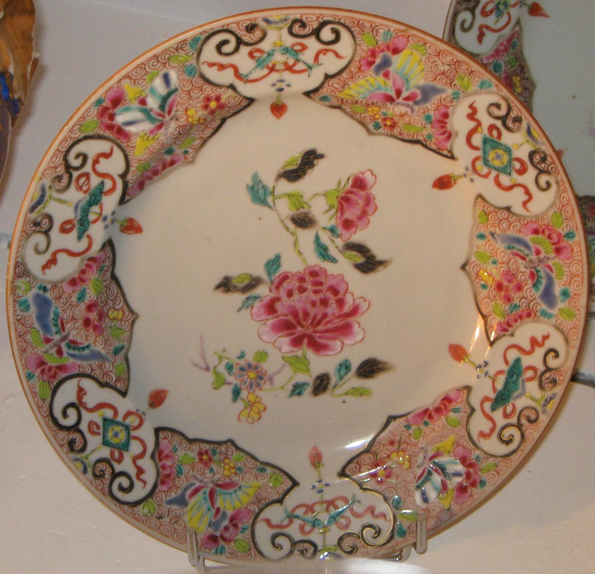 Plate Porcelain China Time Eme XVIII Century.