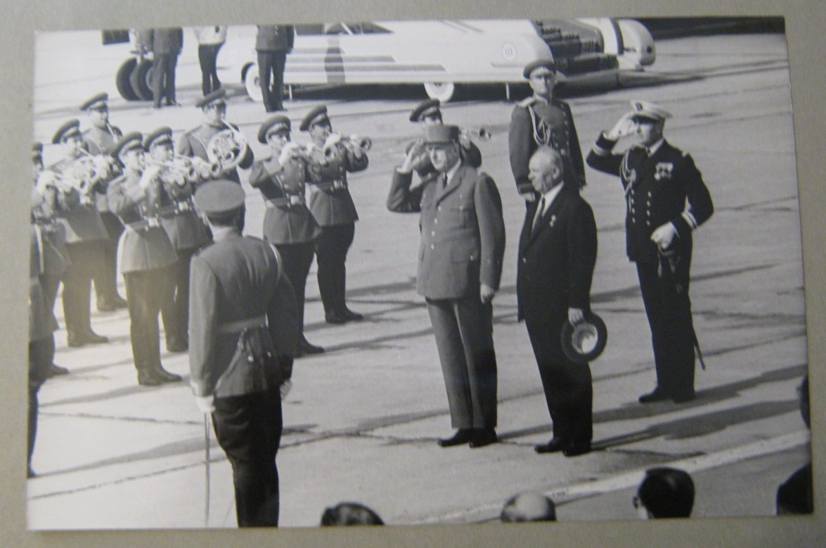 Visit Of Charles De Gaulle In Ex Ussr In June 1966. Album Of 49 Period Photos.