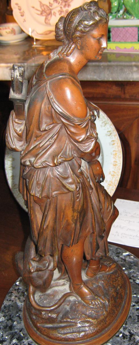 Bronze "diane Chasseresse Et Son Chien" T.DORIO???-photo-4