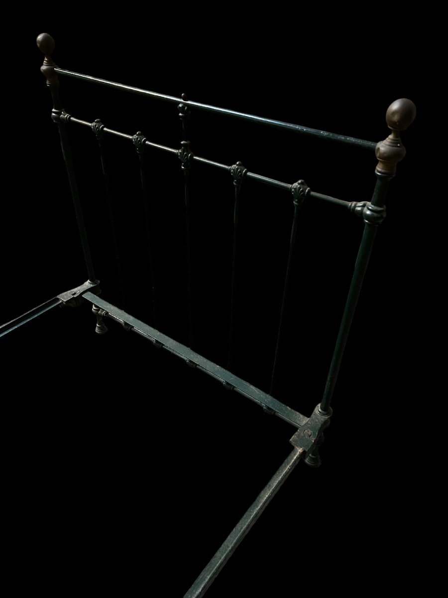 20th Metal Bed-photo-3