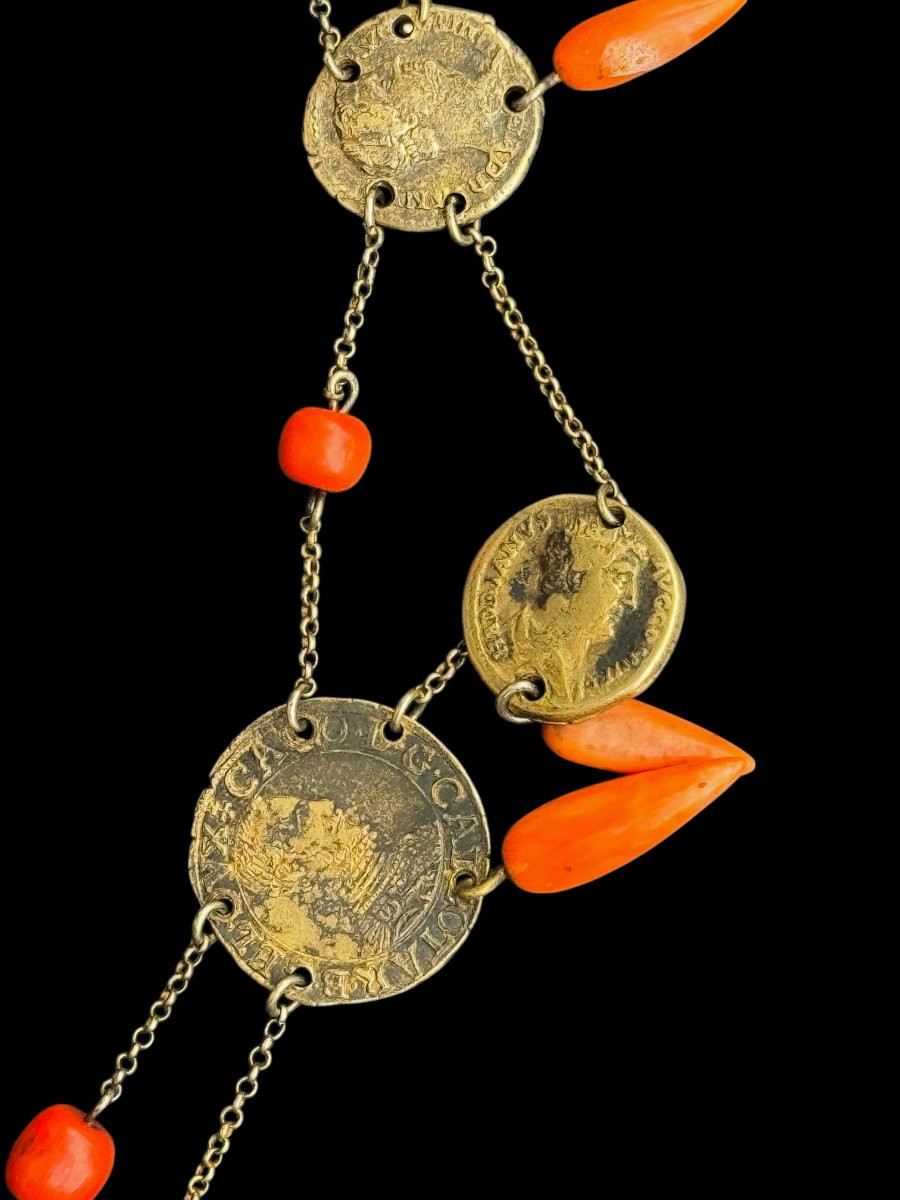Collier avec pieces  de monnaie anciennes et corail-photo-4