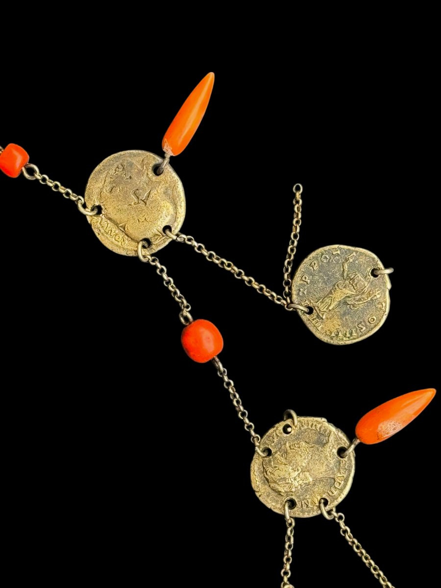 Collier avec pieces  de monnaie anciennes et corail-photo-5