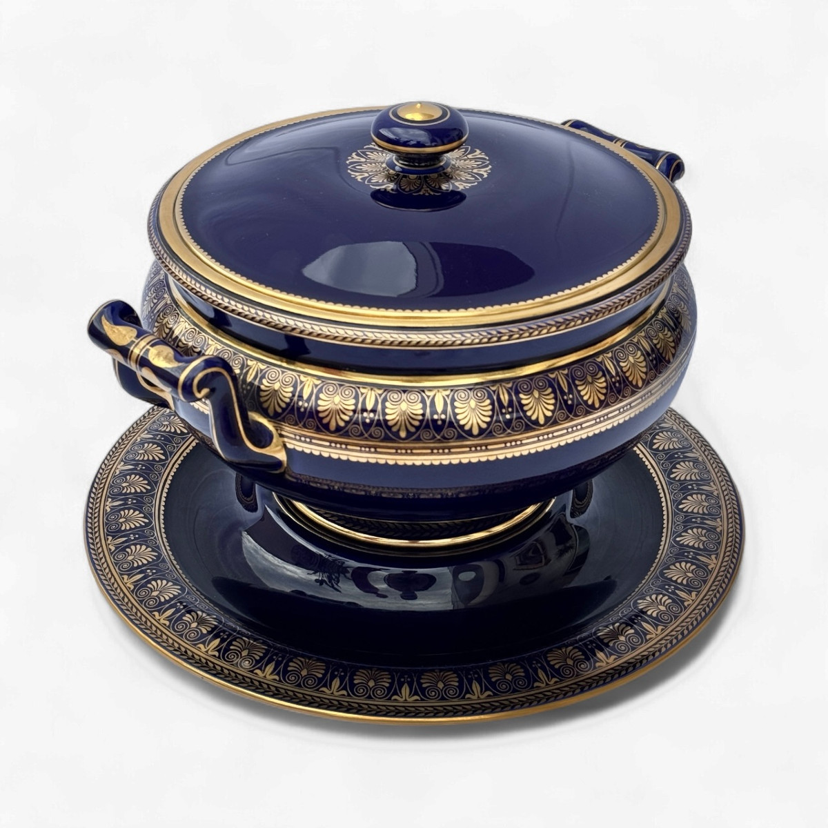 Large Centerpiece In Blue Sèvres Porcelain With Rich Empire Gold Decoration