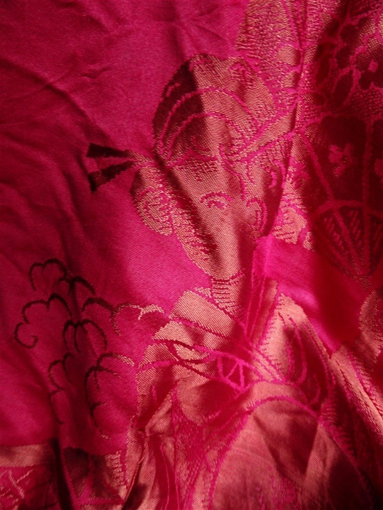 Antique Damask Silk Bedcover With Japanese Decor And Quality Trimmings.-photo-2