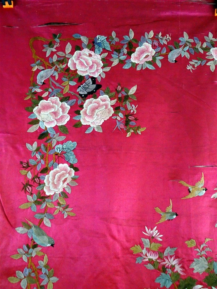 Ancient Chinese Wall Hanging In Pink Silk Polychrome Embroidery Birds Butterflies Asian Art-photo-2