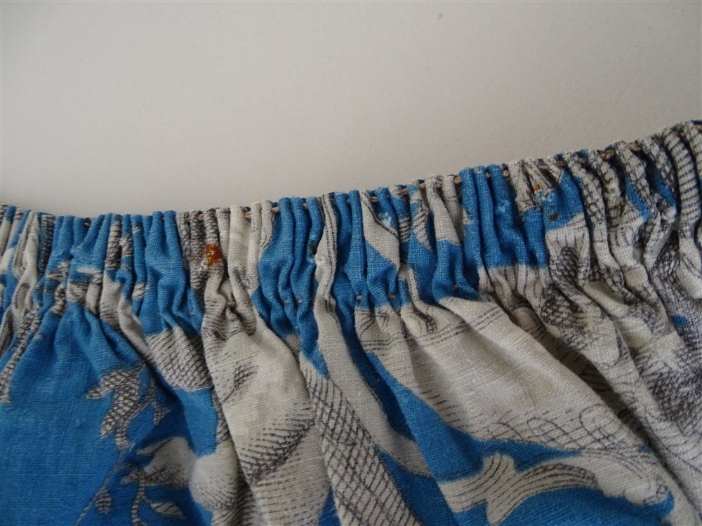Blue Printed Toile  Panel Grisaille Decor Cherubinis, Doves, Arabesques-photo-2