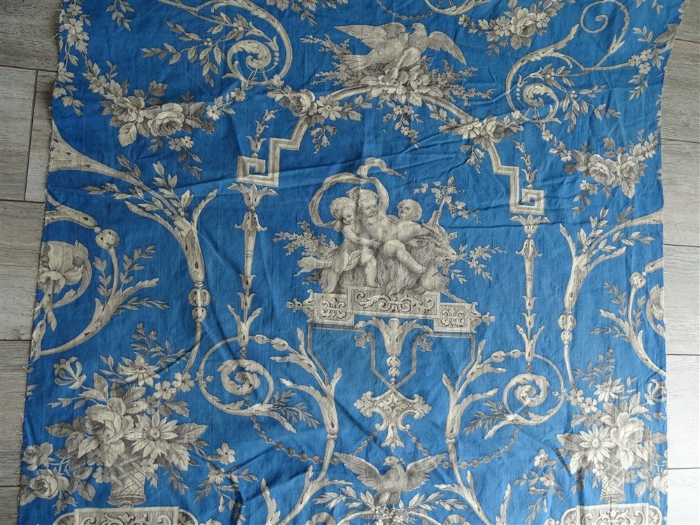 Blue Printed Toile  Panel Grisaille Decor Cherubinis, Doves, Arabesques-photo-7