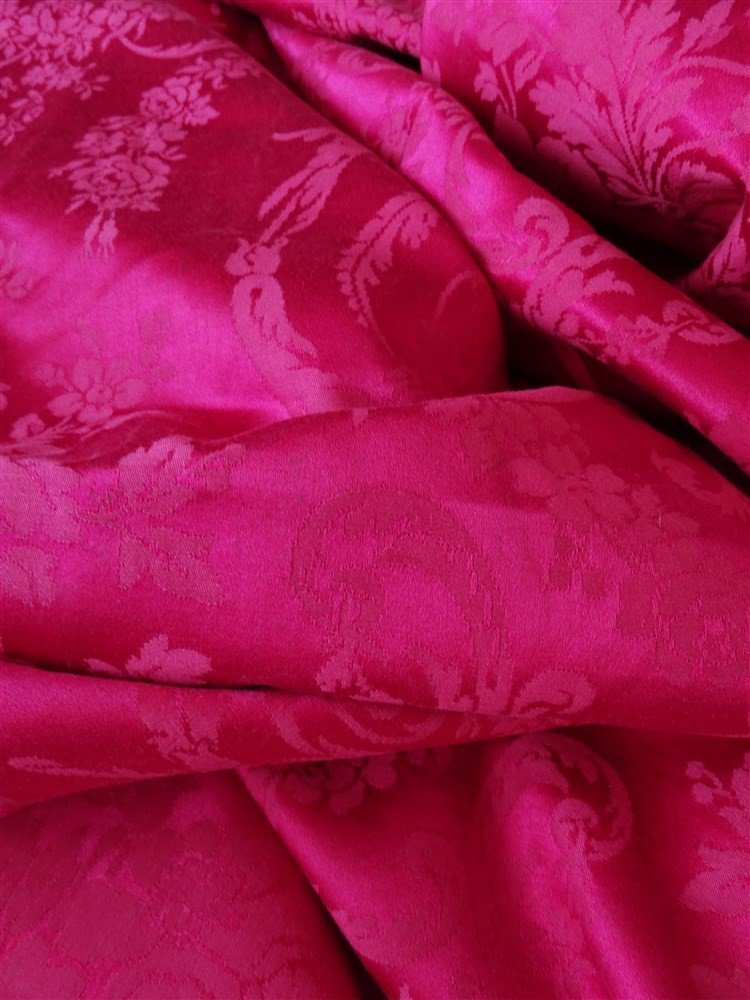Pair Of Damask Hangings In Pink Lyonnaise Silk-photo-2