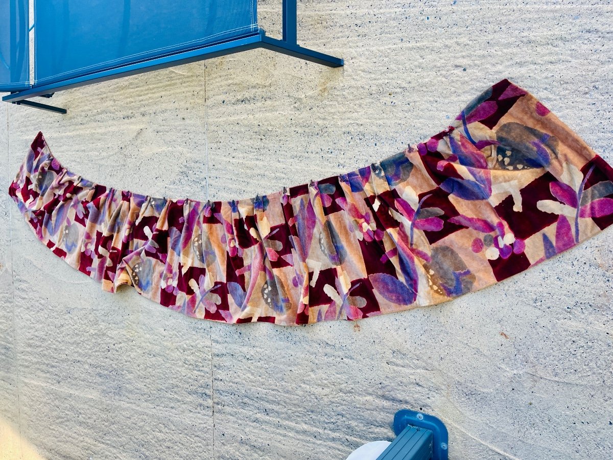 Long Art Deco Velvet Valance-photo-6