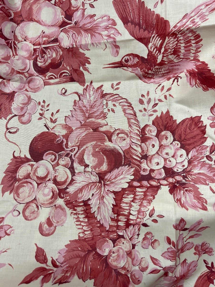 Large Fragment De Tissu Imprimé  Décor  Floral Et Oiseaux -photo-4