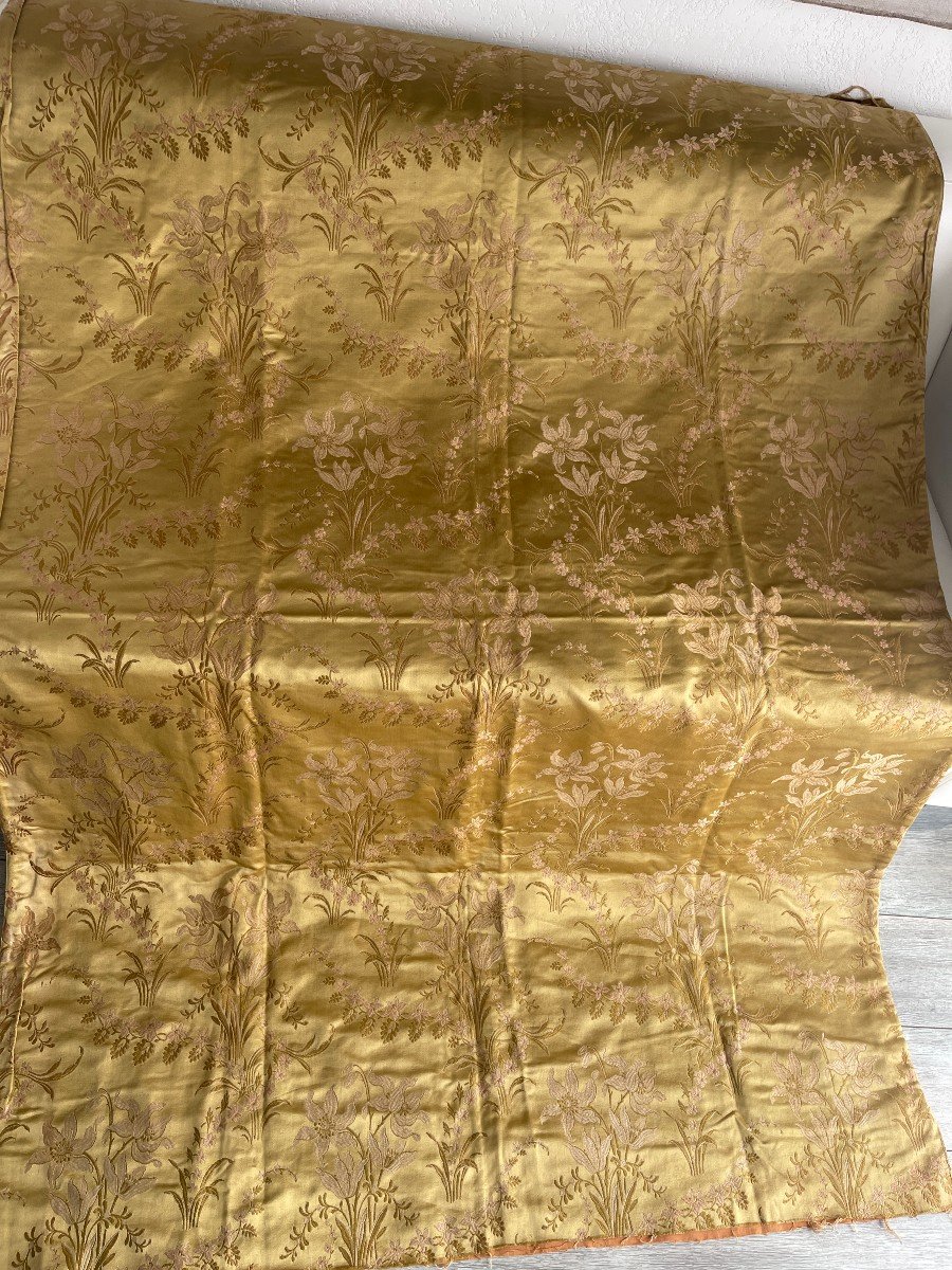 Old Silk Piece Lime Green Gold End Of 19th Century Old Fabric -photo-2
