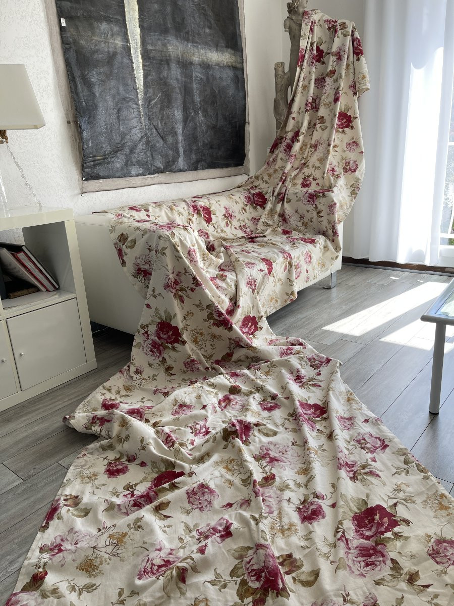 Pair Of Curtains With Large Antique Rose Decor 313 Cm X 135 Cm -photo-4