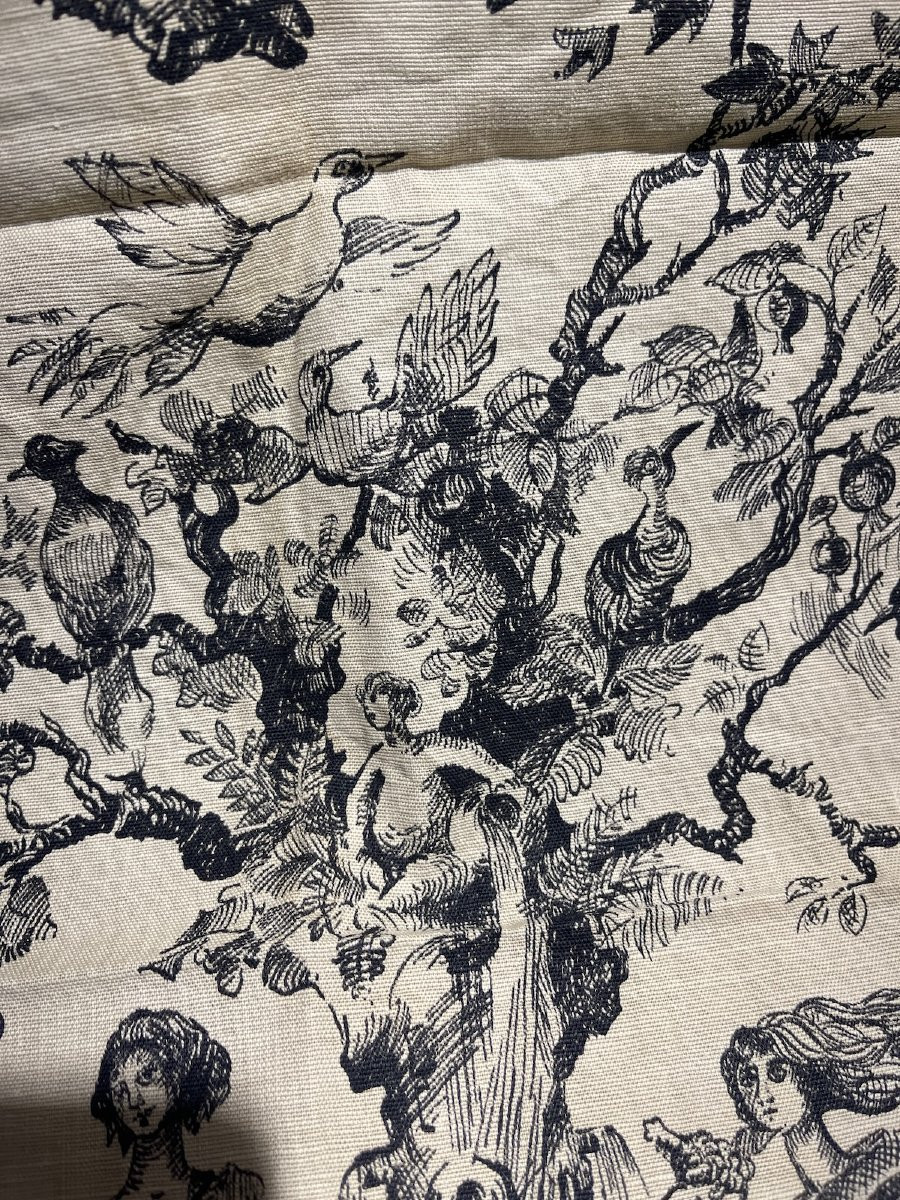 Fragment de tissu année 1950. scène en grisaille au décor singulier-photo-3