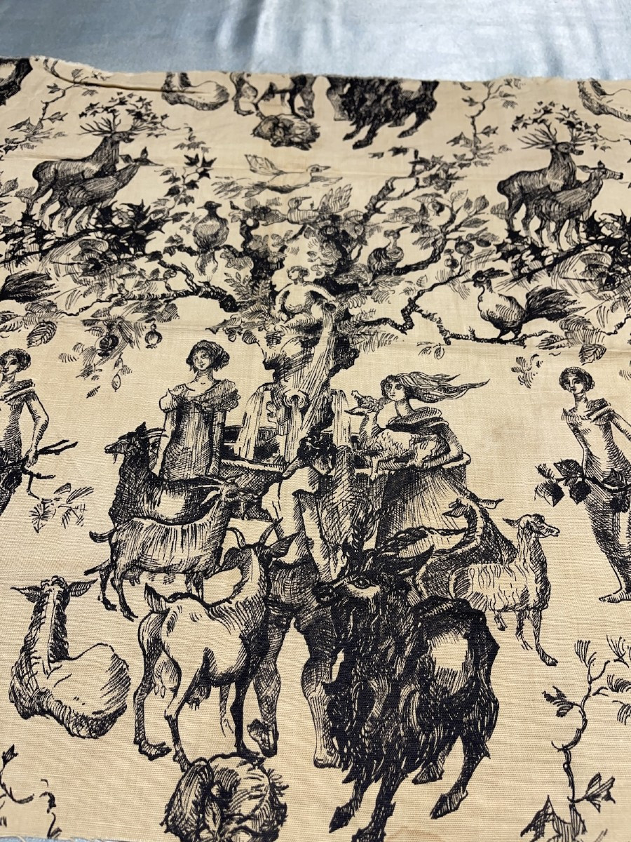 Fragment de tissu année 1950. scène en grisaille au décor singulier-photo-7